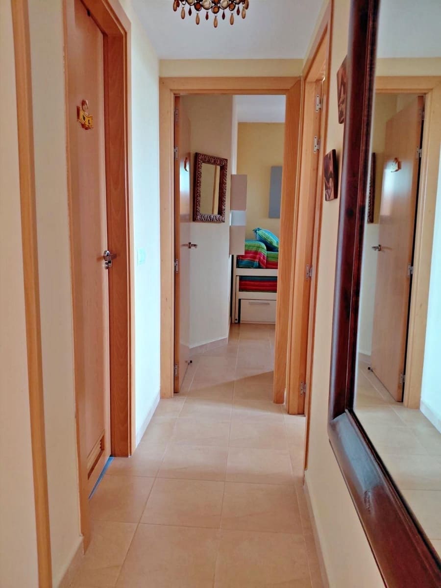 2 slaapkamer Flat te koop in Almerimar met zwembad - € 254.000 (Ref: 9847402)