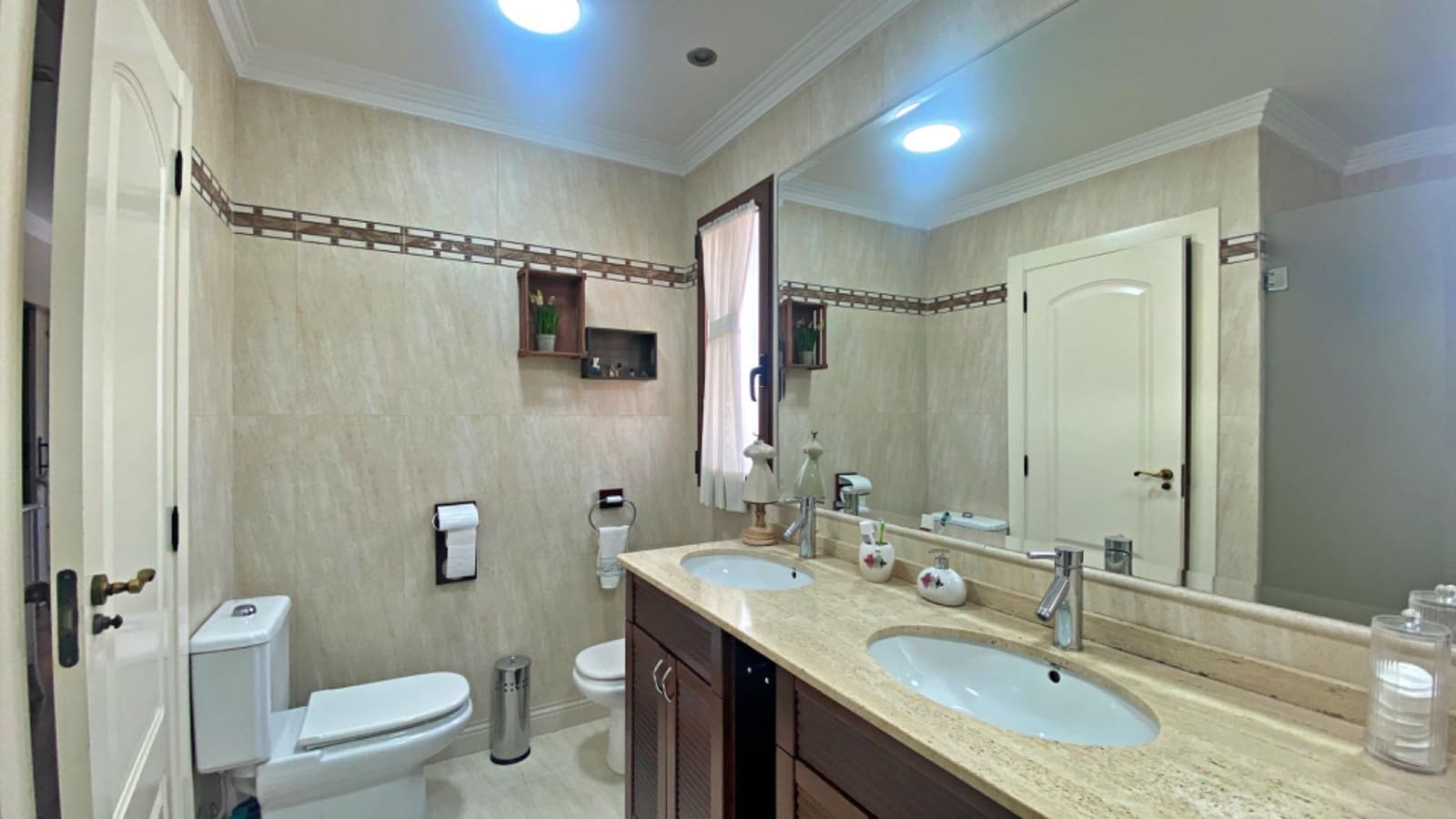 5 chambre Villa/Maison à vendre à Alicante ville avec piscine garage - 1 250 000 € (Ref: 9878952)