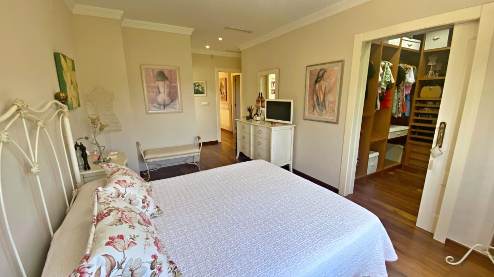 5 chambre Villa/Maison à vendre à Alicante ville avec piscine garage - 1 250 000 € (Ref: 9878952)