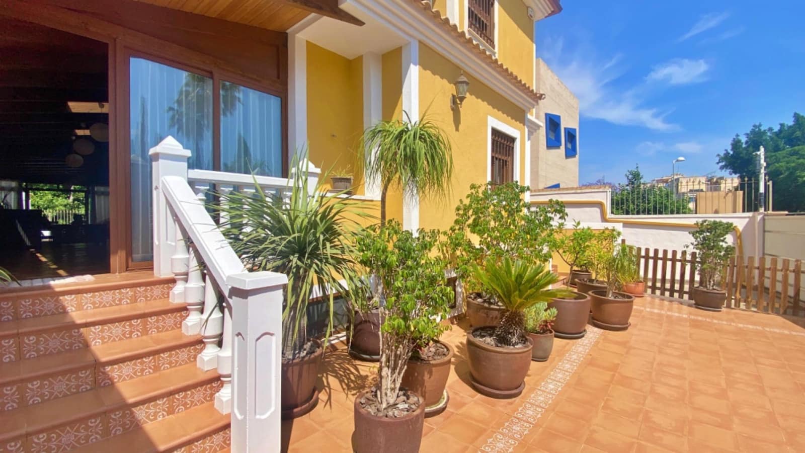 5 chambre Villa/Maison à vendre à Alicante ville avec piscine garage - 1 250 000 € (Ref: 9878952)