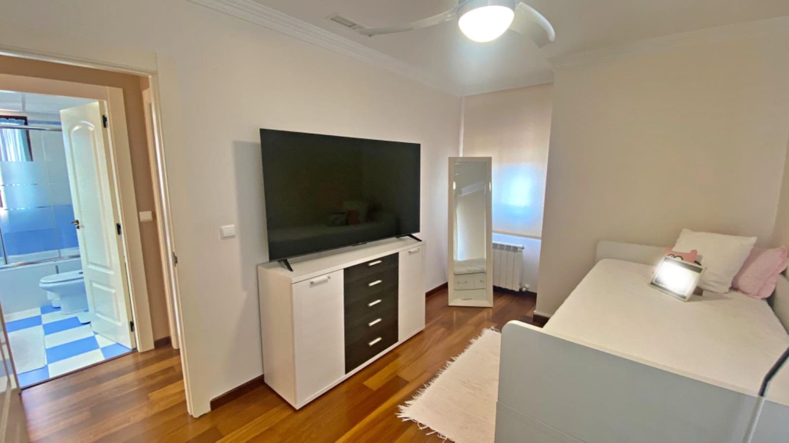5 chambre Villa/Maison à vendre à Alicante ville avec piscine garage - 1 250 000 € (Ref: 9878952)