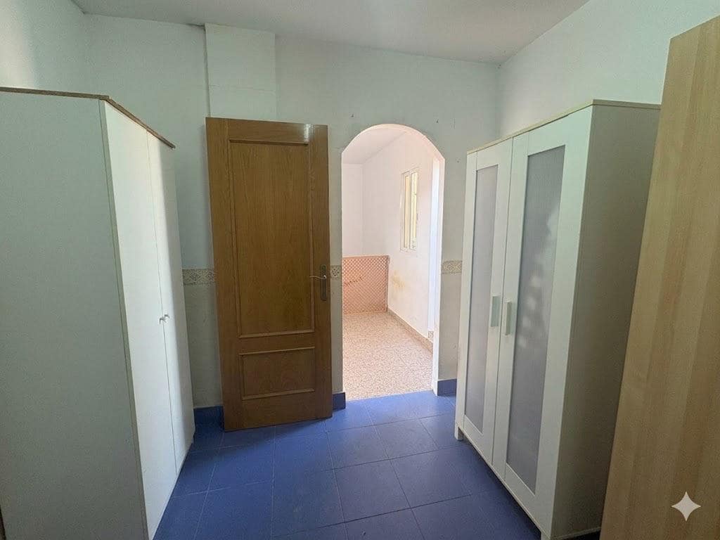 4 bedroom Apartment for sale in San Jose de la Vega - € 165,000 (Ref: 9884914)