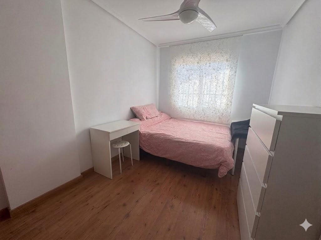 4 bedroom Apartment for sale in San Jose de la Vega - € 165,000 (Ref: 9884914)