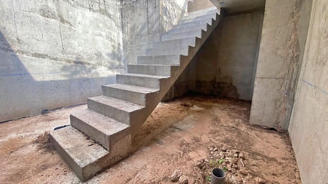 Finca/Hus på landet till salu i Totana - 130 000 € (Ref: 9902425)