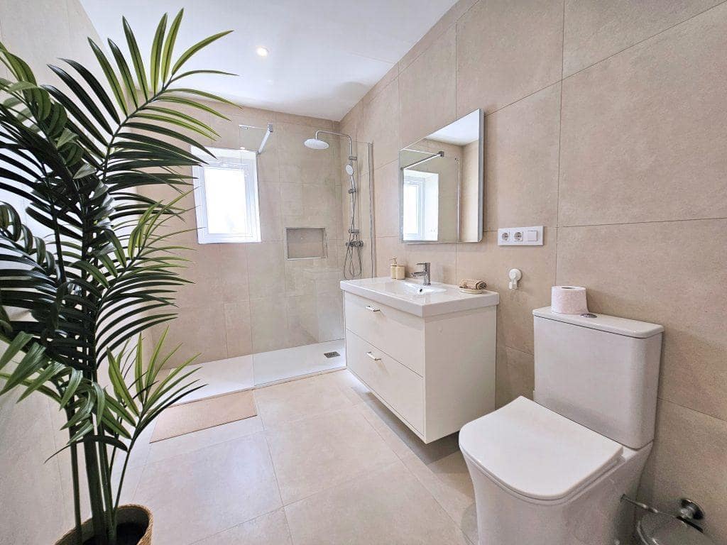Chalet de 5 habitaciones en Playa Honda en venta con piscina - 1.400.000 € (Ref: 9965356)