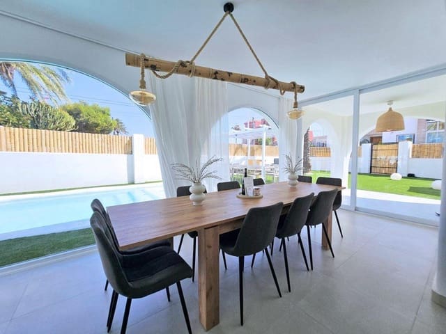 Chalet de 5 habitaciones en Playa Honda, Cartagena en venta con piscina - 1.400.000 € (Ref: 9965356)