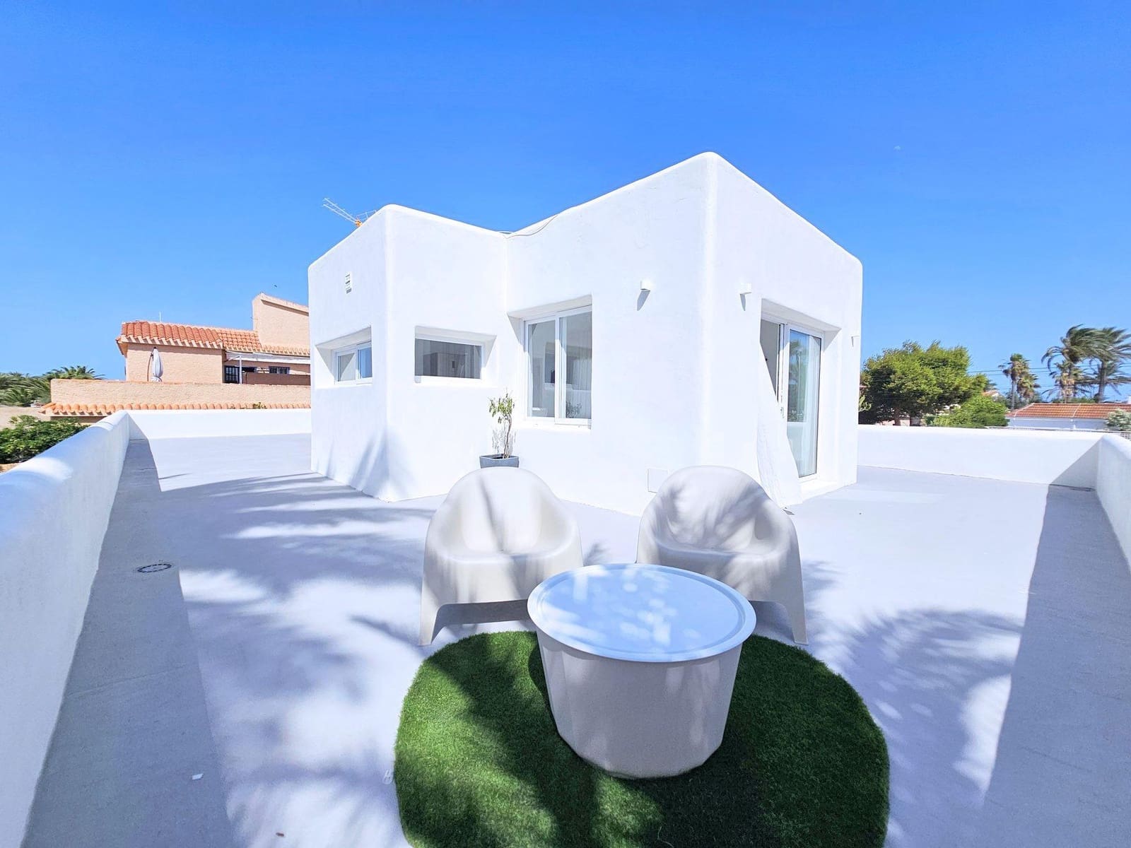 Chalet de 5 habitaciones en Playa Honda en venta con piscina - 1.400.000 € (Ref: 9965356)