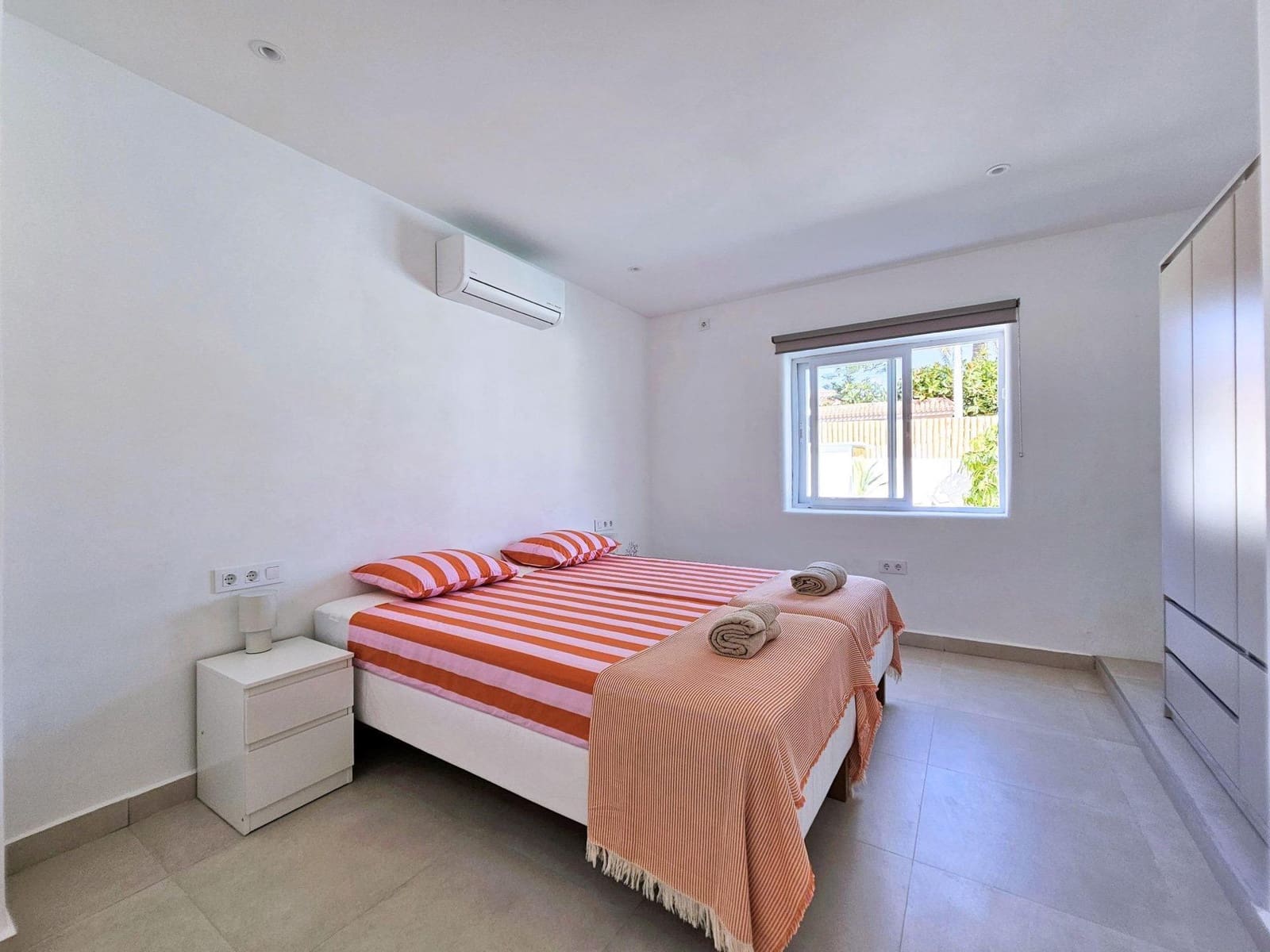 Chalet de 5 habitaciones en Playa Honda en venta con piscina - 1.400.000 € (Ref: 9965356)