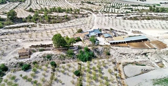 2 quarto Quinta/Casa Rural para venda em Moratalla - 1 300 000 € (Ref: 9977407)