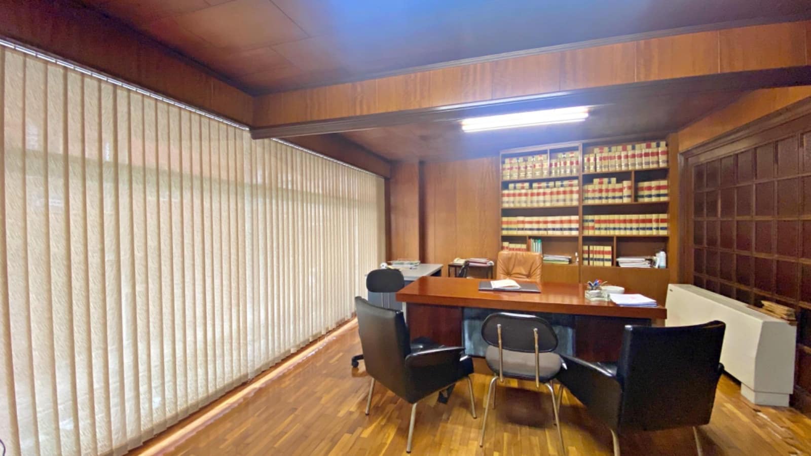 6 soveværelse Erhverv til salg i Alicante by med garage - € 1.800.000 (Ref: 9977408)