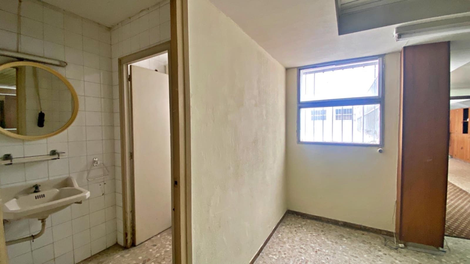 6 soveværelse Erhverv til salg i Alicante by med garage - € 1.800.000 (Ref: 9977408)