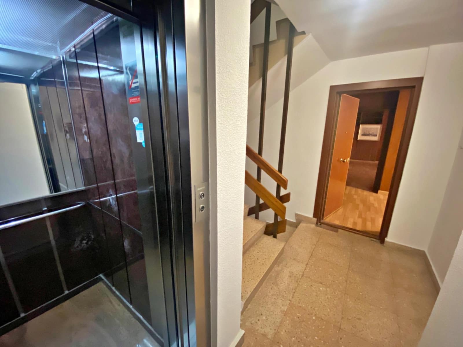 6 soveværelse Erhverv til salg i Alicante by med garage - € 1.800.000 (Ref: 9977408)