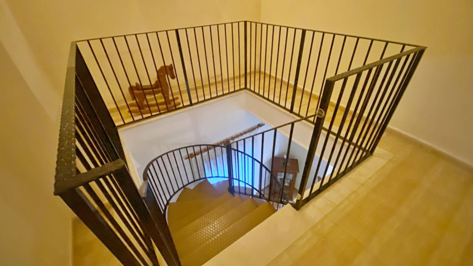 5 bedroom Villa for sale in Totana - € 398,000 (Ref: 9985046)