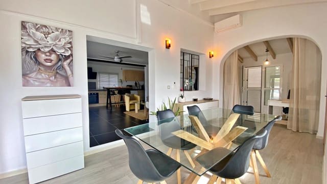 3 quarto Moradia para venda em Gargasindi, Calpe / Calp com piscina garagem - 749 000 € (Ref: 9998875)