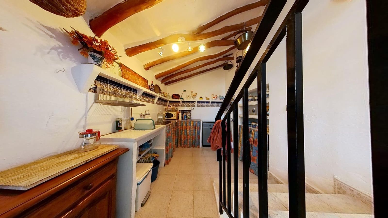 5 sypialnia Finka/Dom wiejski na sprzedaż w Castell de Ferro z garażem - 165 000 € (Ref: 9283973)