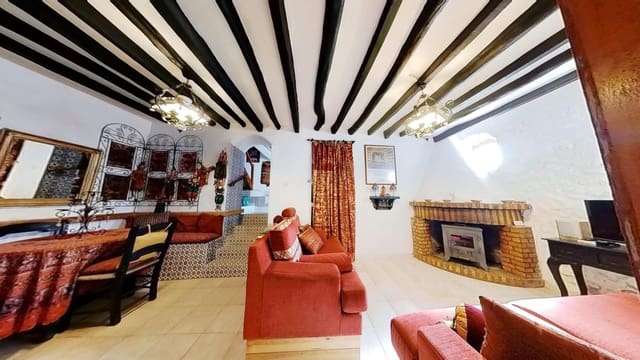 5 sypialnia Finka/Dom wiejski na sprzedaż w Castell de Ferro, Gualchos z garażem - 165 000 € (Ref: 9283973)