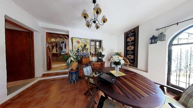 5 sypialnia Finka/Dom wiejski na sprzedaż w Castell de Ferro, Gualchos z garażem - 165 000 € (Ref: 9283973)