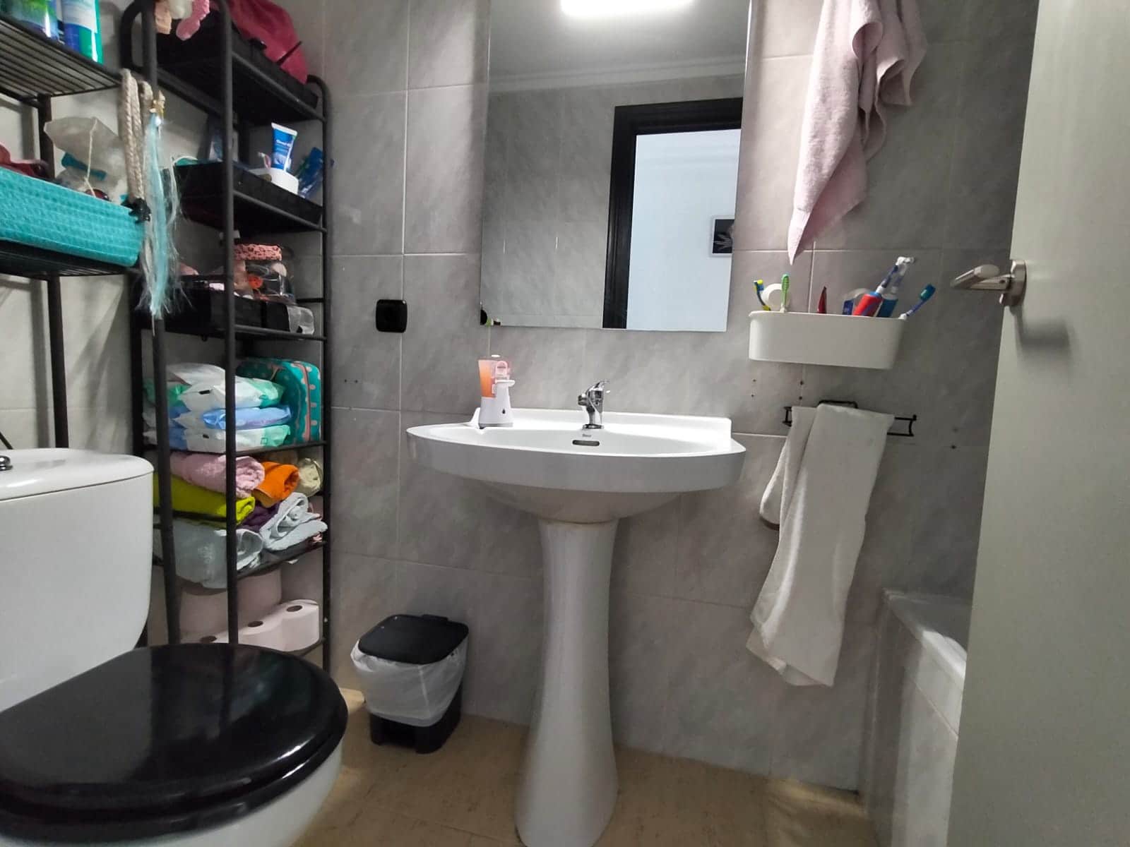 4 soveværelse Lejlighed til salg i Rojales - € 95.000 (Ref: 9282993)