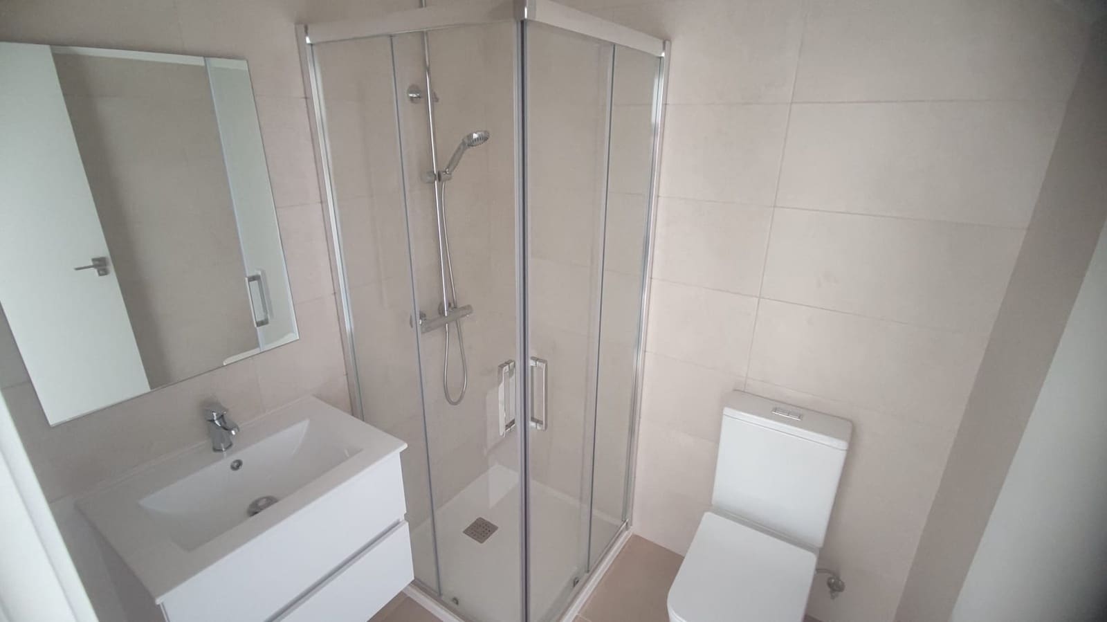 3 sypialnia Dom blizniak na sprzedaż w Pilar de la Horadada z basenem garażem - 265 000 € (Ref: 9296199)