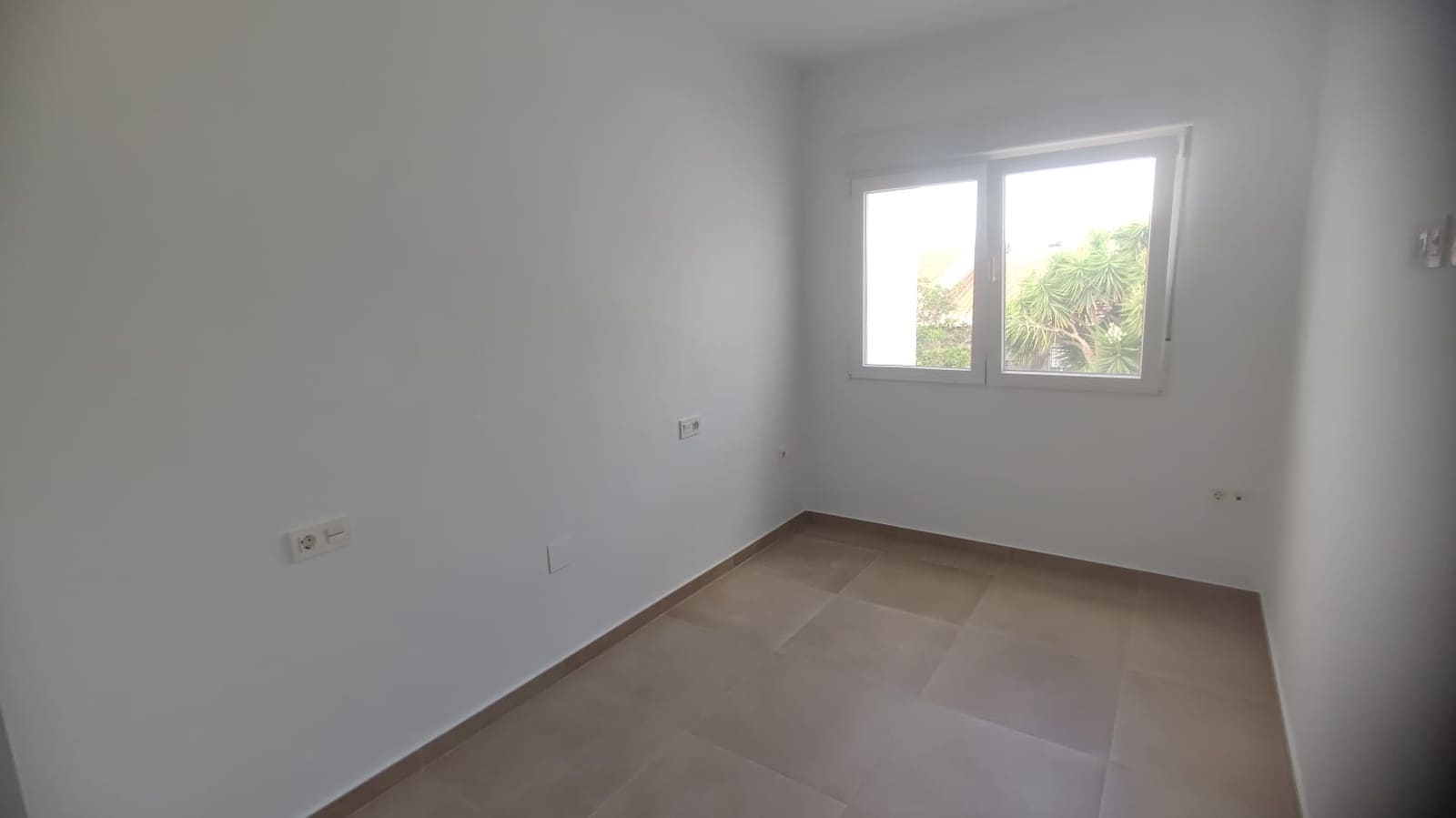 3 sypialnia Dom blizniak na sprzedaż w Pilar de la Horadada z basenem garażem - 265 000 € (Ref: 9296199)