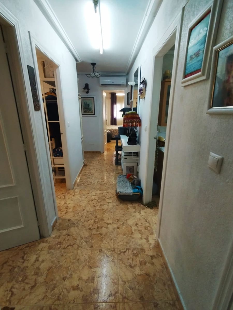 3 quarto Apartamento para venda em Torrevieja com piscina garagem - 184 000 € (Ref: 9313920)