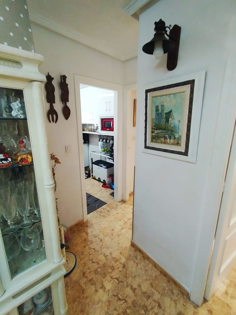 3 quarto Apartamento para venda em Torrevieja com piscina garagem - 184 000 € (Ref: 9313920)