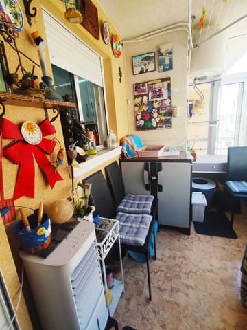 3 quarto Apartamento para venda em Avenida Habaneras - Curva de Palangre, Torrevieja com piscina garagem - 184 000 € (Ref: 9313920)