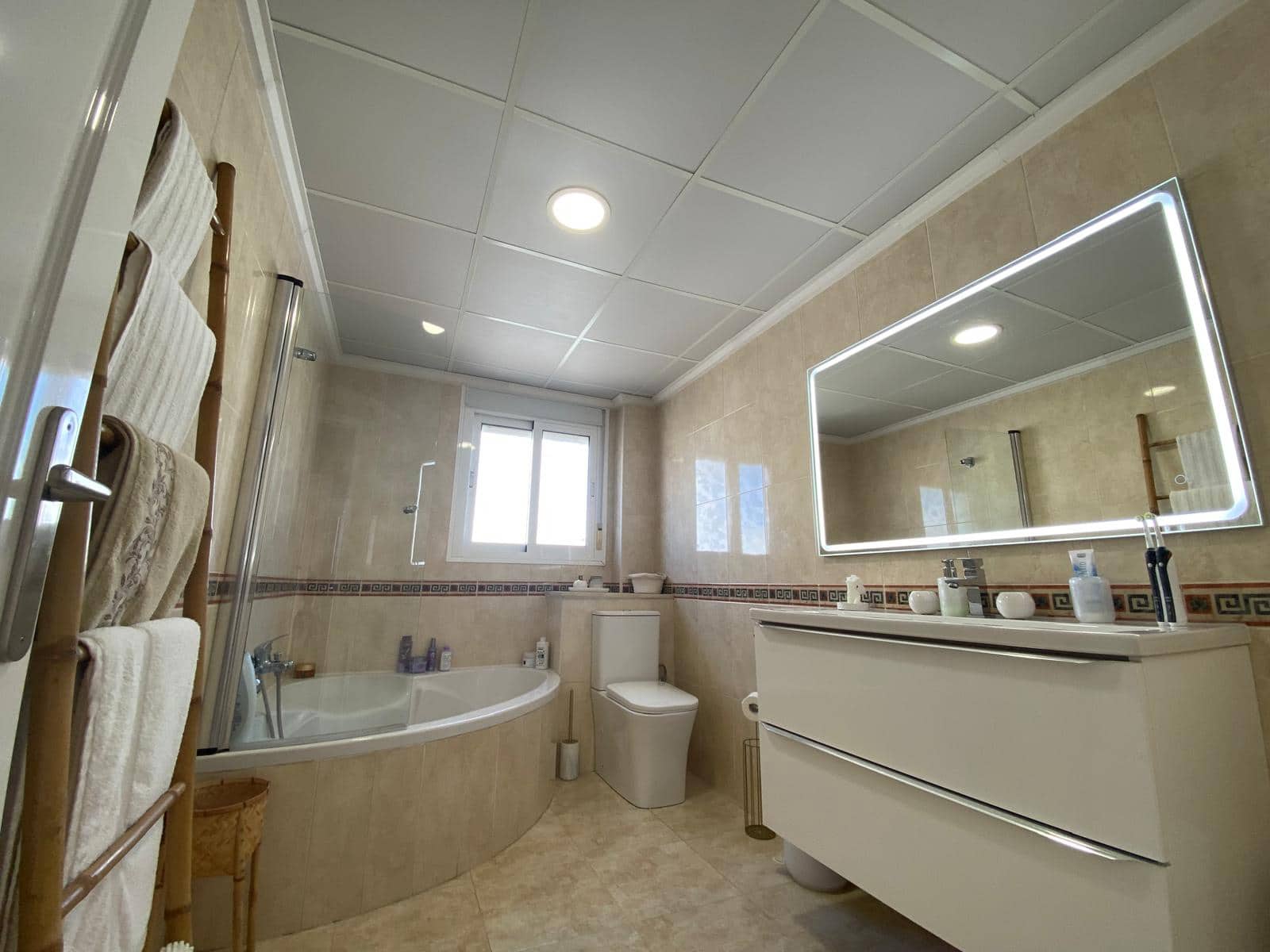 3 bedroom Semi-detached Villa for sale in Ciudad Quesada with pool garage - € 299,000 (Ref: 9379881)