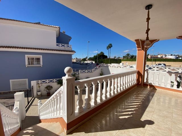 3 quarto Moradia Geminada para venda em Ciudad Quesada, Rojales com piscina garagem - 299 000 € (Ref: 9379881)