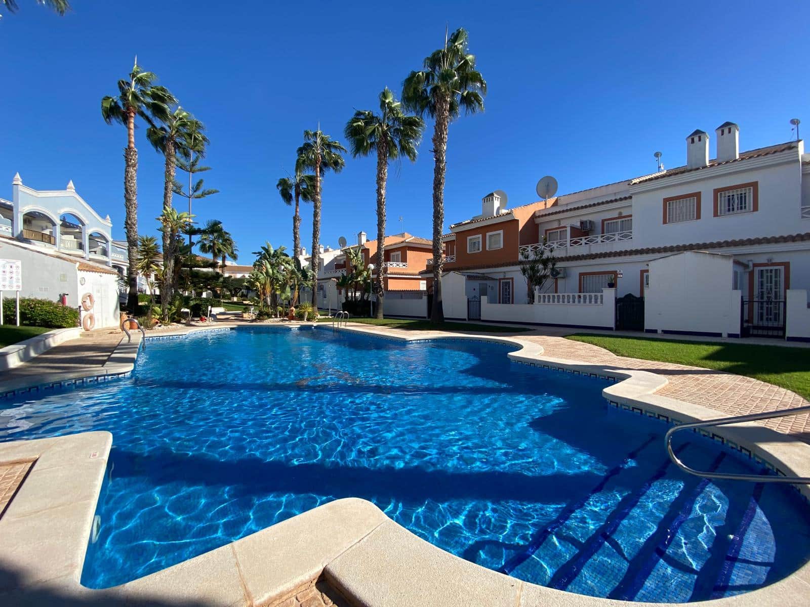 3 bedroom Semi-detached Villa for sale in Ciudad Quesada with pool garage - € 299,000 (Ref: 9379881)