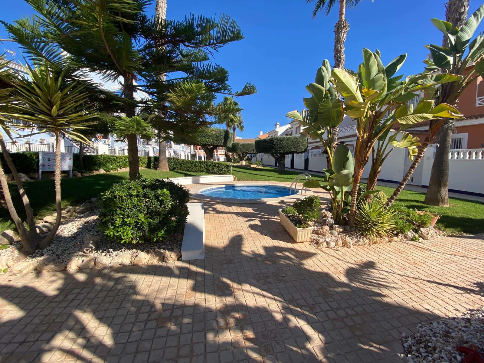 3 bedroom Semi-detached Villa for sale in Ciudad Quesada with pool garage - € 299,000 (Ref: 9379881)