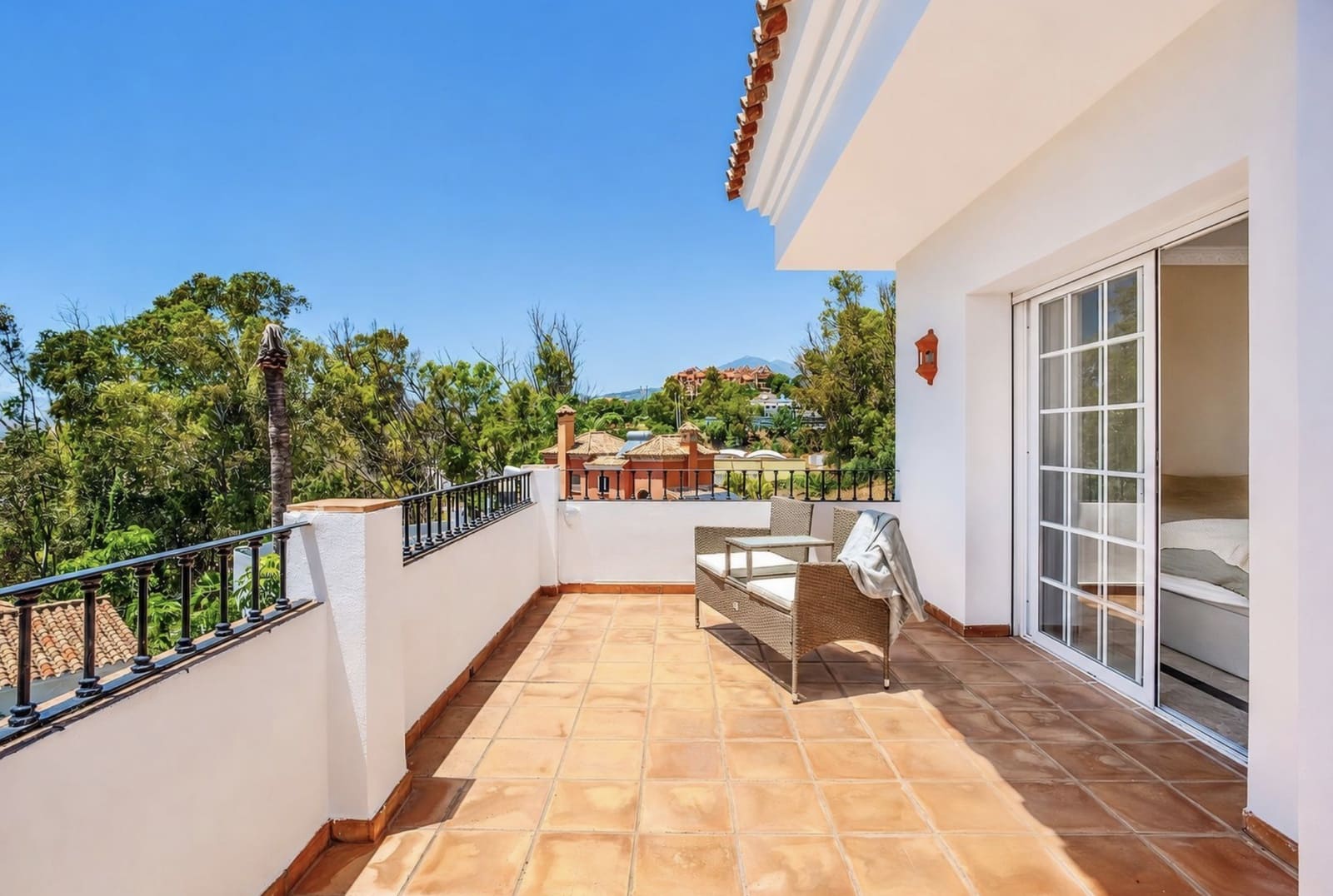 Chalet de 4 habitaciones en Marbella en venta con piscina garaje - 1.499.000 € (Ref: 10097514)