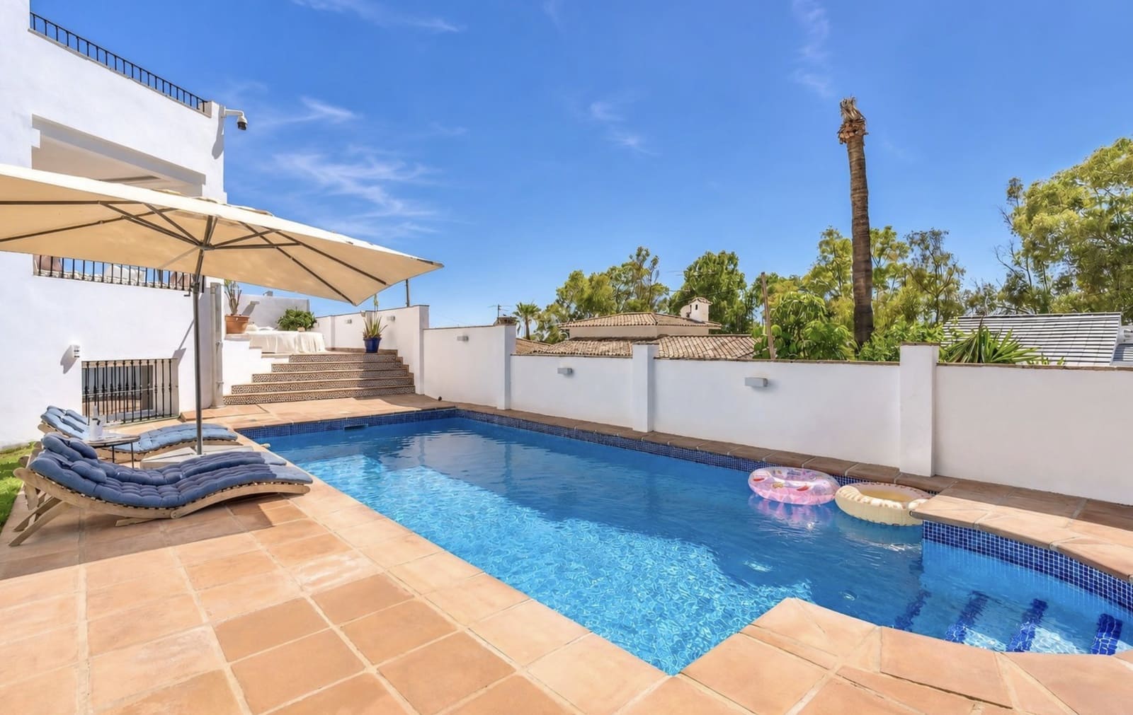 Chalet de 4 habitaciones en Marbella en venta con piscina garaje - 1.499.000 € (Ref: 10097514)
