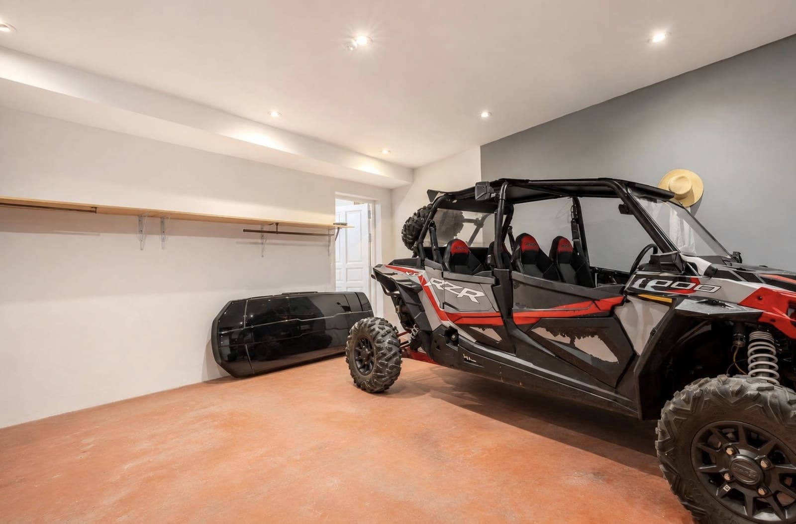 Chalet de 4 habitaciones en Marbella en venta con piscina garaje - 1.499.000 € (Ref: 10097514)