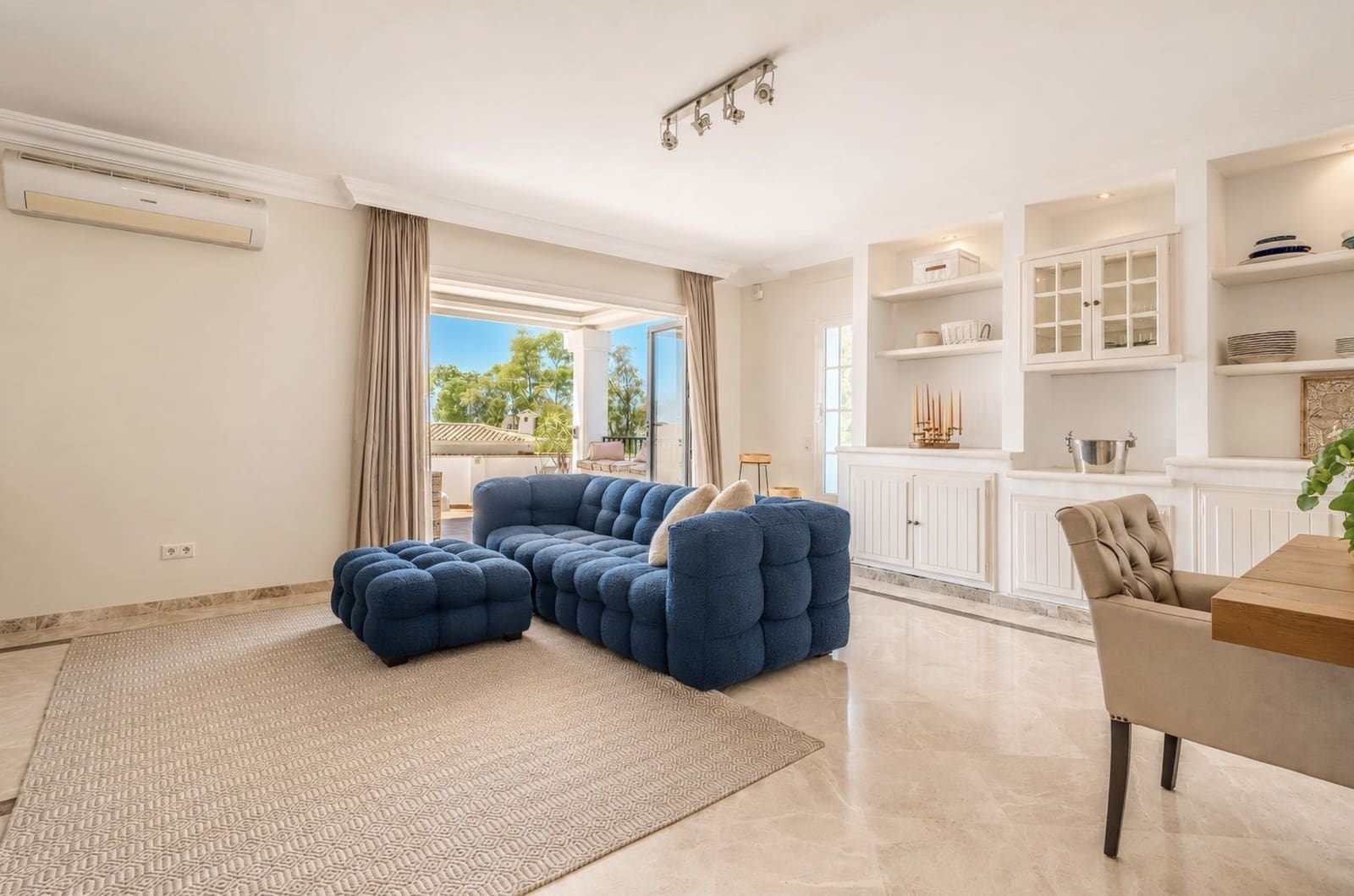 Chalet de 4 habitaciones en Marbella en venta con piscina garaje - 1.499.000 € (Ref: 10097514)