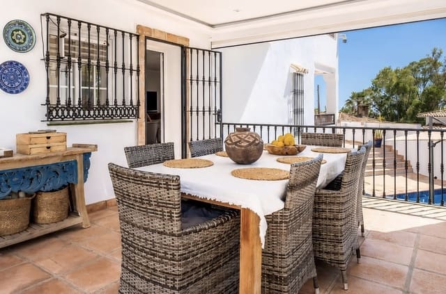 4 chambre Villa/Maison à vendre à Marbella avec piscine garage - 1 499 000 € (Ref: 10097514)