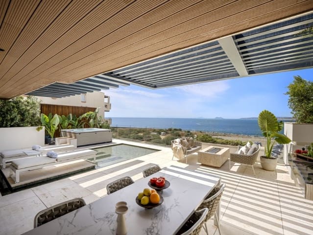 3 sovrum Takvåning till salu i Estepona med pool garage - 2 350 000 € (Ref: 10099648)