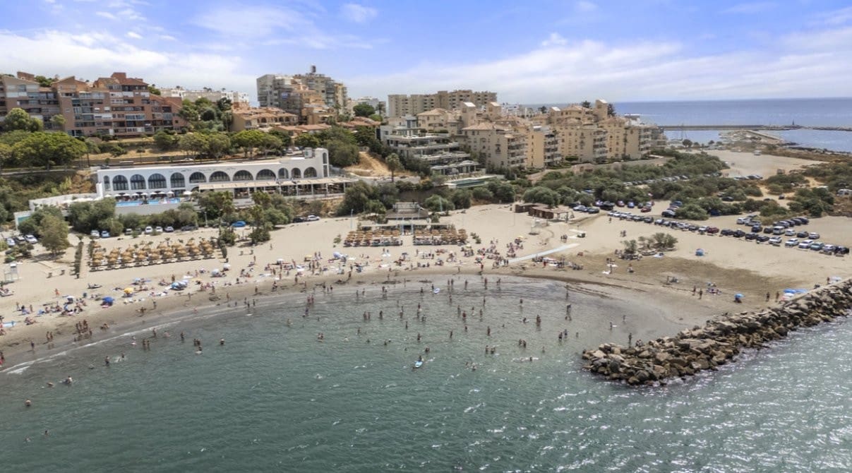 3 sovrum Takvåning till salu i Estepona med pool garage - 2 350 000 € (Ref: 10099648)
