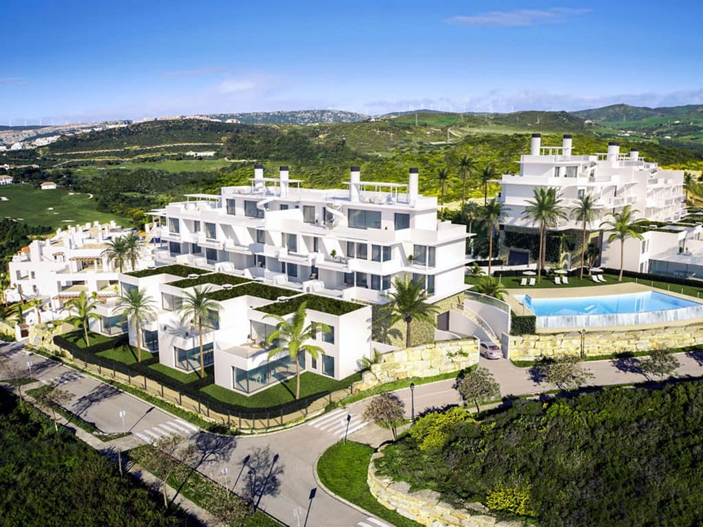 Apartamento de 2 habitaciones en Casares en venta con piscina garaje - 599.200 € (Ref: 10101815)