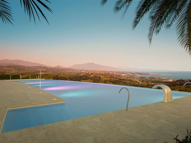 Apartamento de 2 habitaciones en Casares en venta con piscina garaje - 599.200 € (Ref: 10101815)