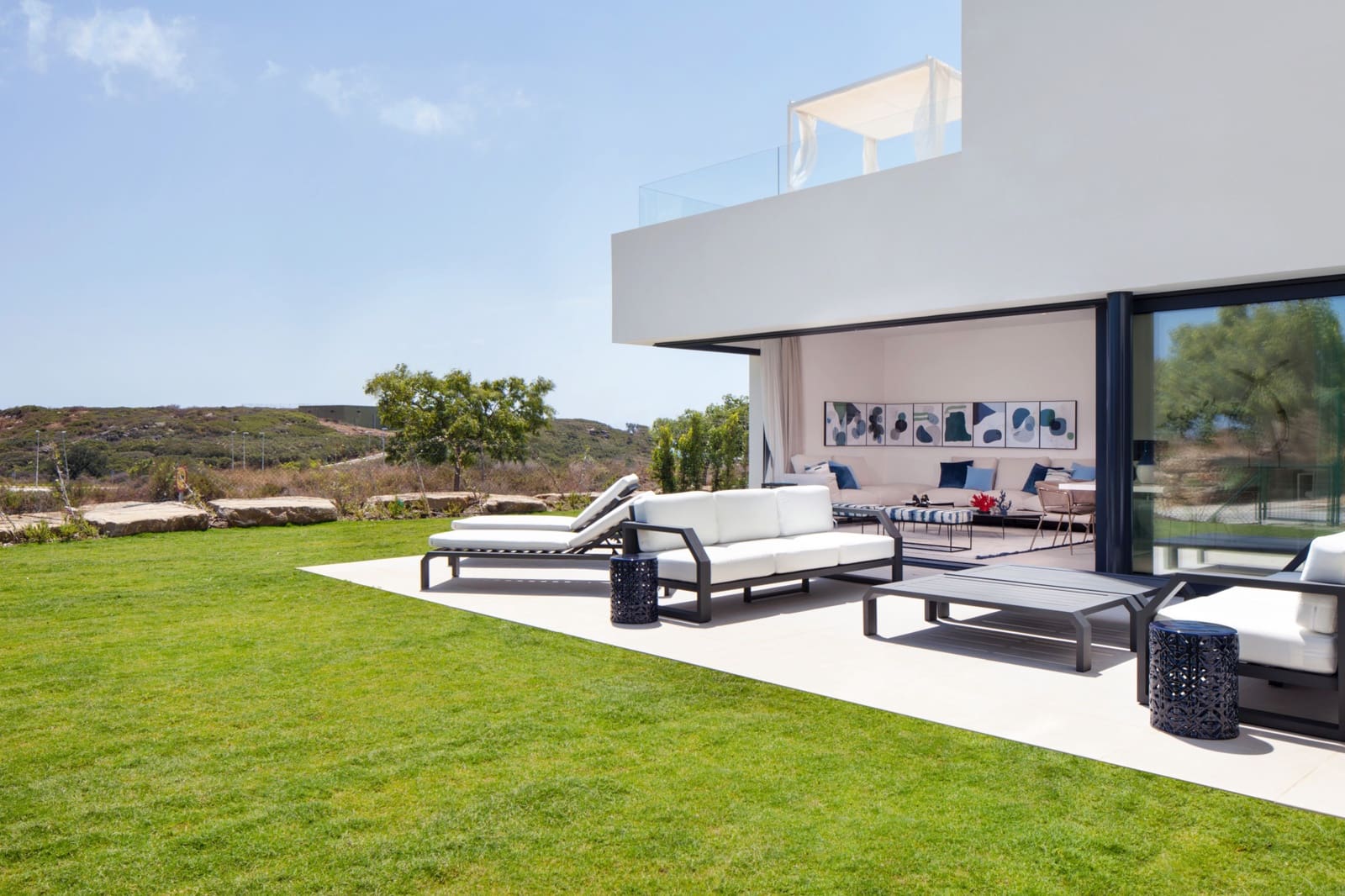 Apartamento de 2 habitaciones en Casares en venta con piscina garaje - 599.200 € (Ref: 10101815)