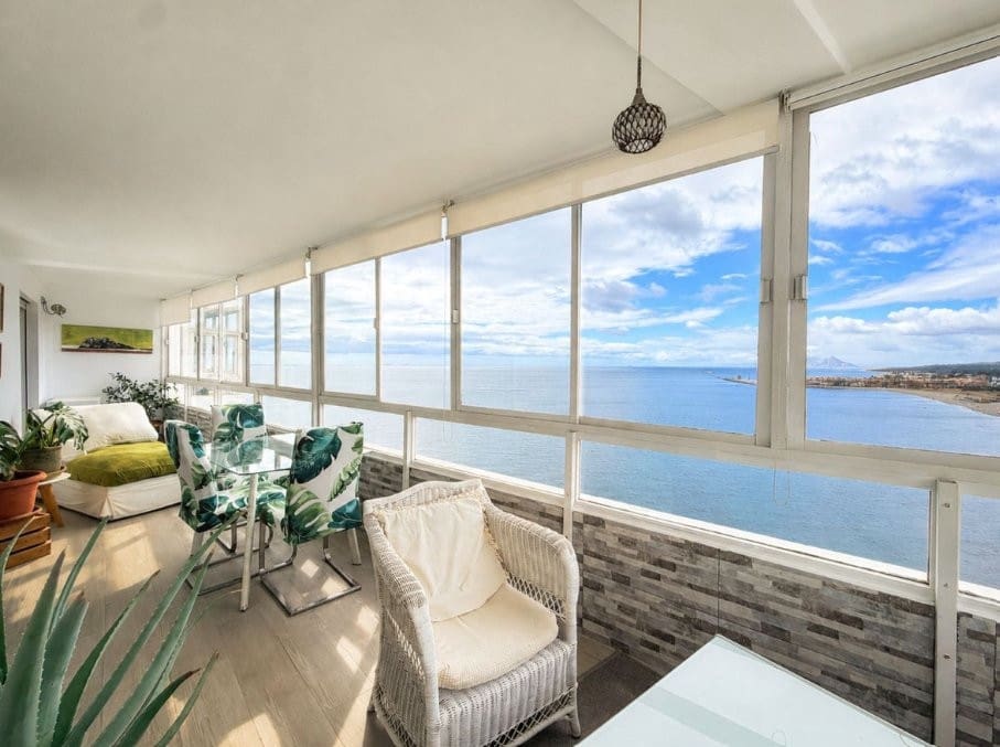 3 sovrum Lägenhet till salu i Torreguadiaro med garage - 565 000 € (Ref: 10108990)