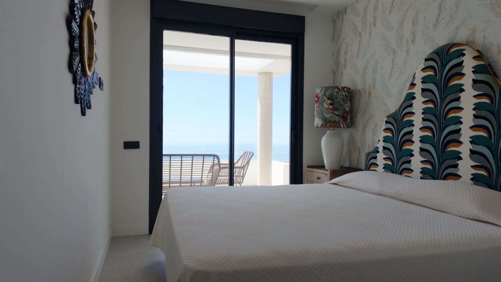 2 bedroom Apartment for sale in Marbella with pool garage - € 659,000 (Ref: 10108991)