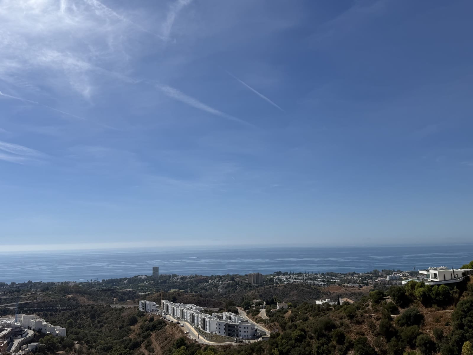 2 bedroom Apartment for sale in Marbella with pool garage - € 659,000 (Ref: 10108991)