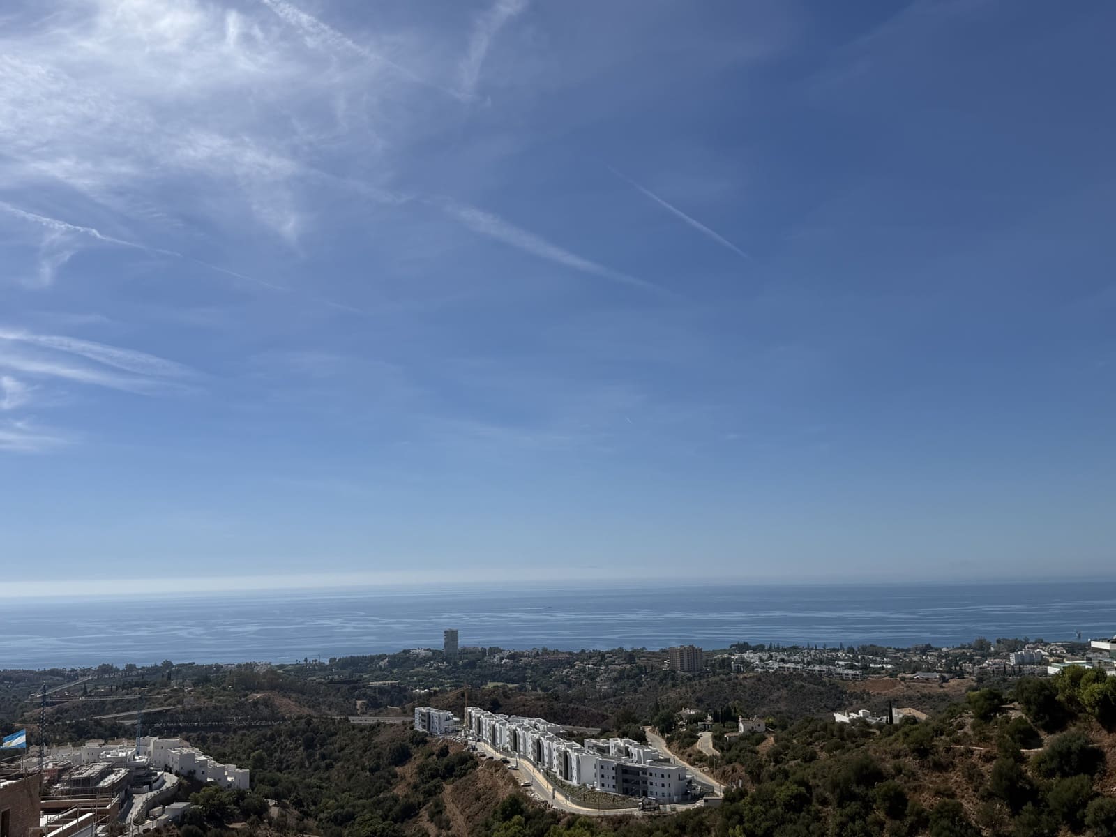 2 bedroom Apartment for sale in Marbella with pool garage - € 659,000 (Ref: 10108991)