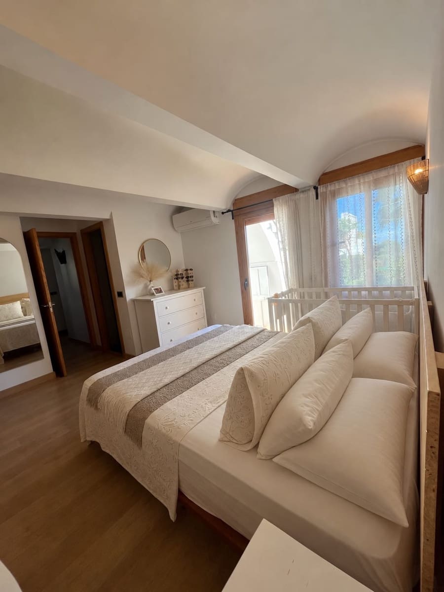 3 chambre Villa/Maison Semi-Mitoyenne à vendre à Bahia Dorada avec piscine garage - 599 000 € (Ref: 10148291)