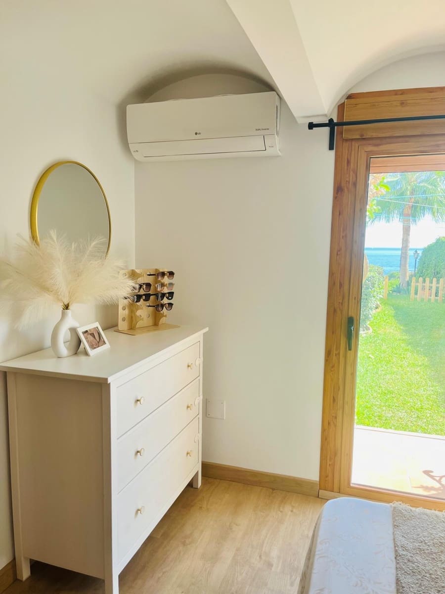 3 chambre Villa/Maison Semi-Mitoyenne à vendre à Bahia Dorada avec piscine garage - 599 000 € (Ref: 10148291)