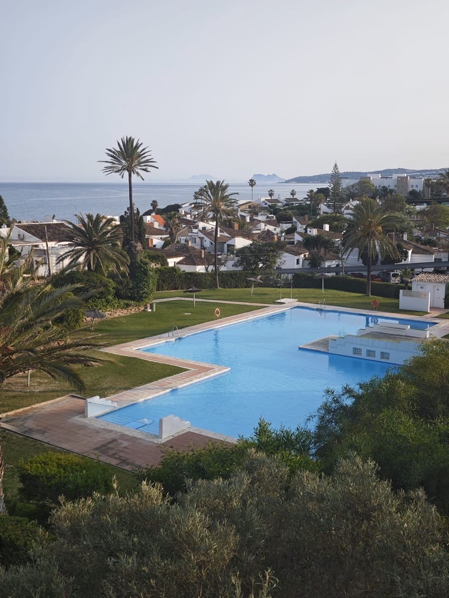 3 chambre Villa/Maison Semi-Mitoyenne à vendre à Bahia Dorada avec piscine garage - 599 000 € (Ref: 10148291)