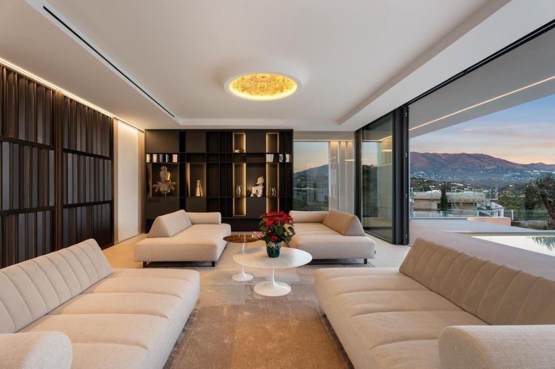 4 soveværelse Villa til salg i La Cala de Mijas med swimmingpool garage - € 2.795.000 (Ref: 10182480)