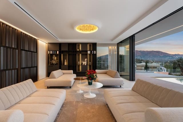 4 soveværelse Villa til salg i La Cala de Mijas, Mijas med swimmingpool garage - € 2.795.000 (Ref: 10182480)